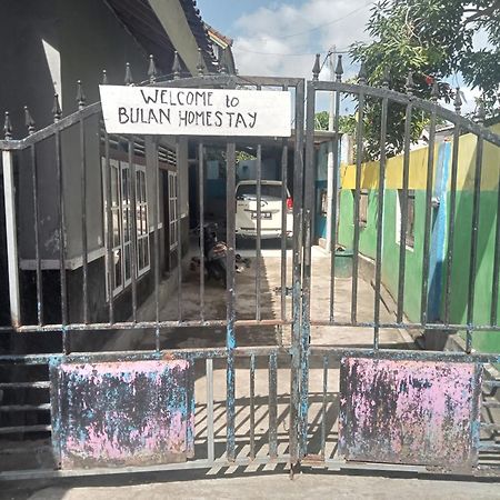 Bulan Homestay Plambi Exteriér fotografie