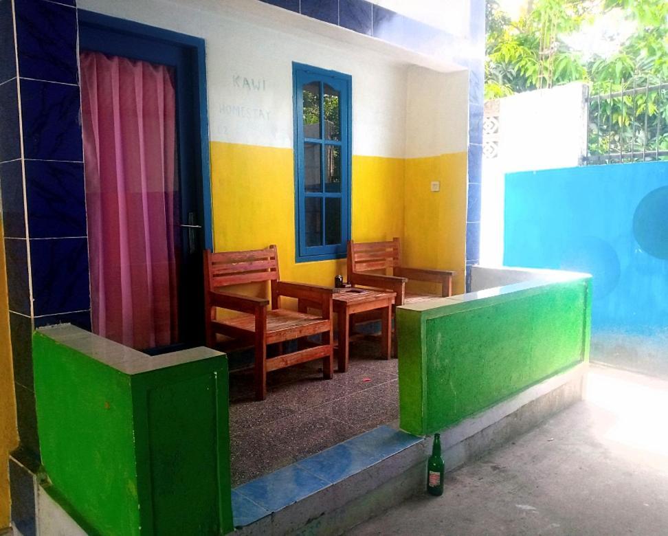Bulan Homestay Plambi Exteriér fotografie