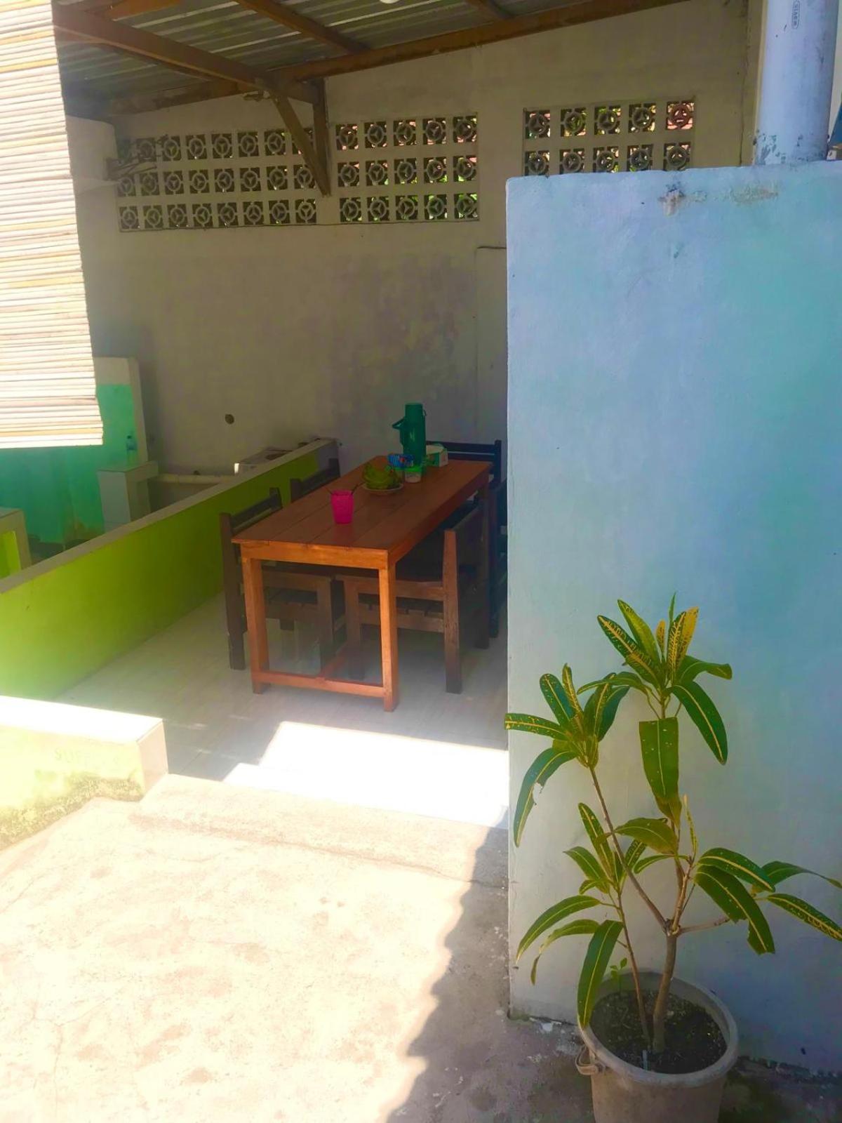 Bulan Homestay Plambi Exteriér fotografie